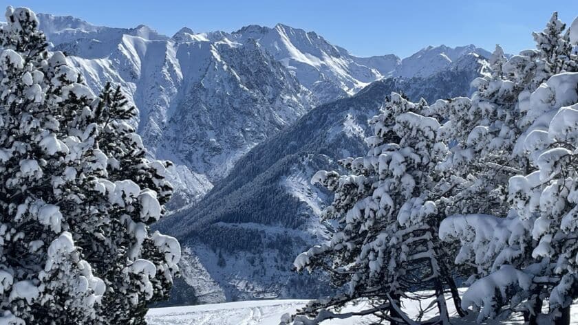 Vacances au ski : prévenir les douleurs avec une bonne préparation physique